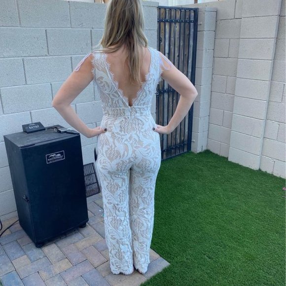 NWT Bridal Lace Jumpsuit - Picture 3 of 3